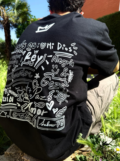 Camiseta "Jesús es"